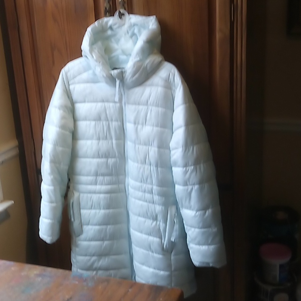 Swiss Tech Women's Light Blue Hooded Puffer Jacket